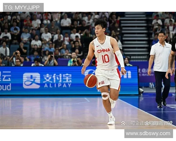 2019年中国男篮对阵突尼斯的精彩比赛回顾与比分分析